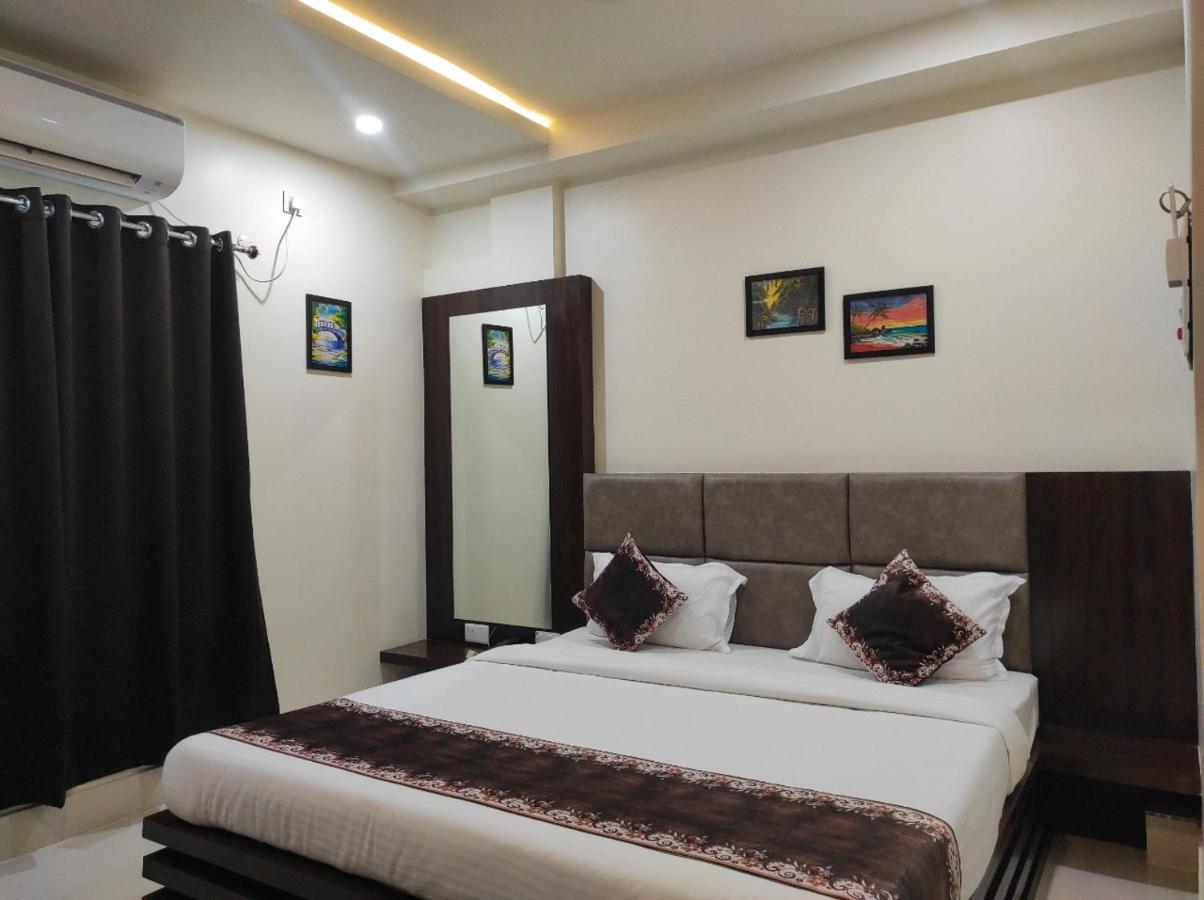Hotel Paradise - Biswanath Chariali Bishnath Bagian luar foto