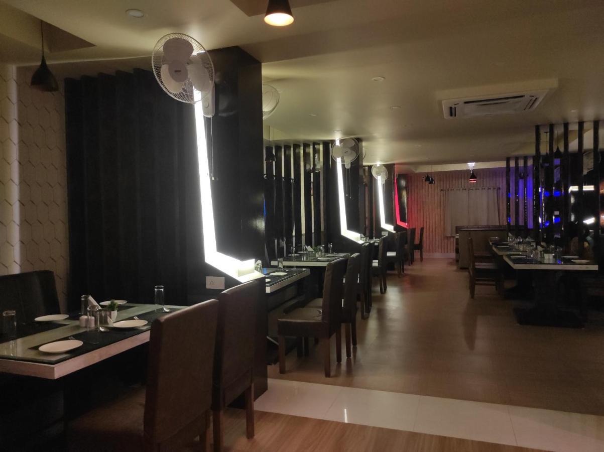 Hotel Paradise - Biswanath Chariali Bishnath Bagian luar foto