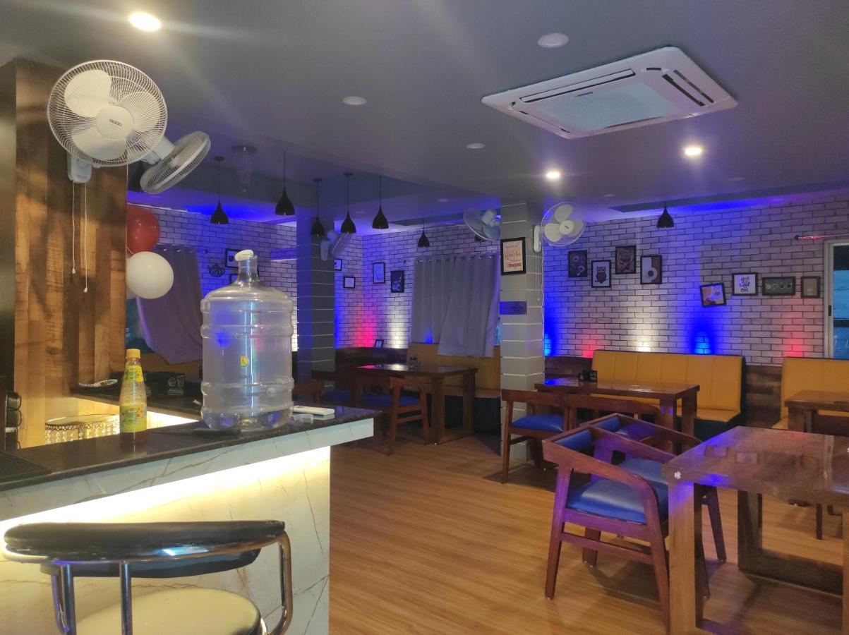 Hotel Paradise - Biswanath Chariali Bishnath Bagian luar foto