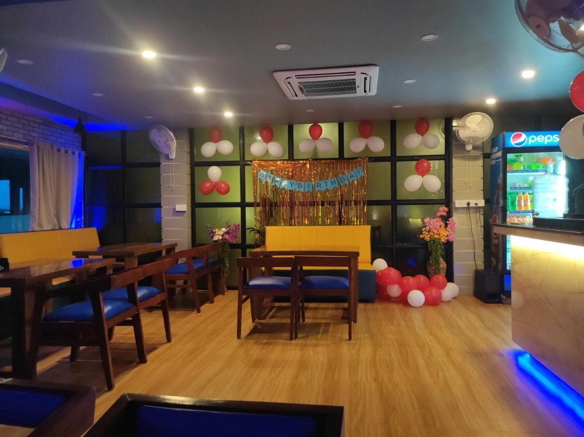 Hotel Paradise - Biswanath Chariali Bishnath Bagian luar foto